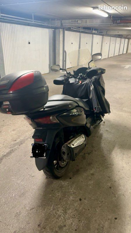 Honda Forza 300 ABS – 2013 – 66 000 km – 1 600 (image 3)