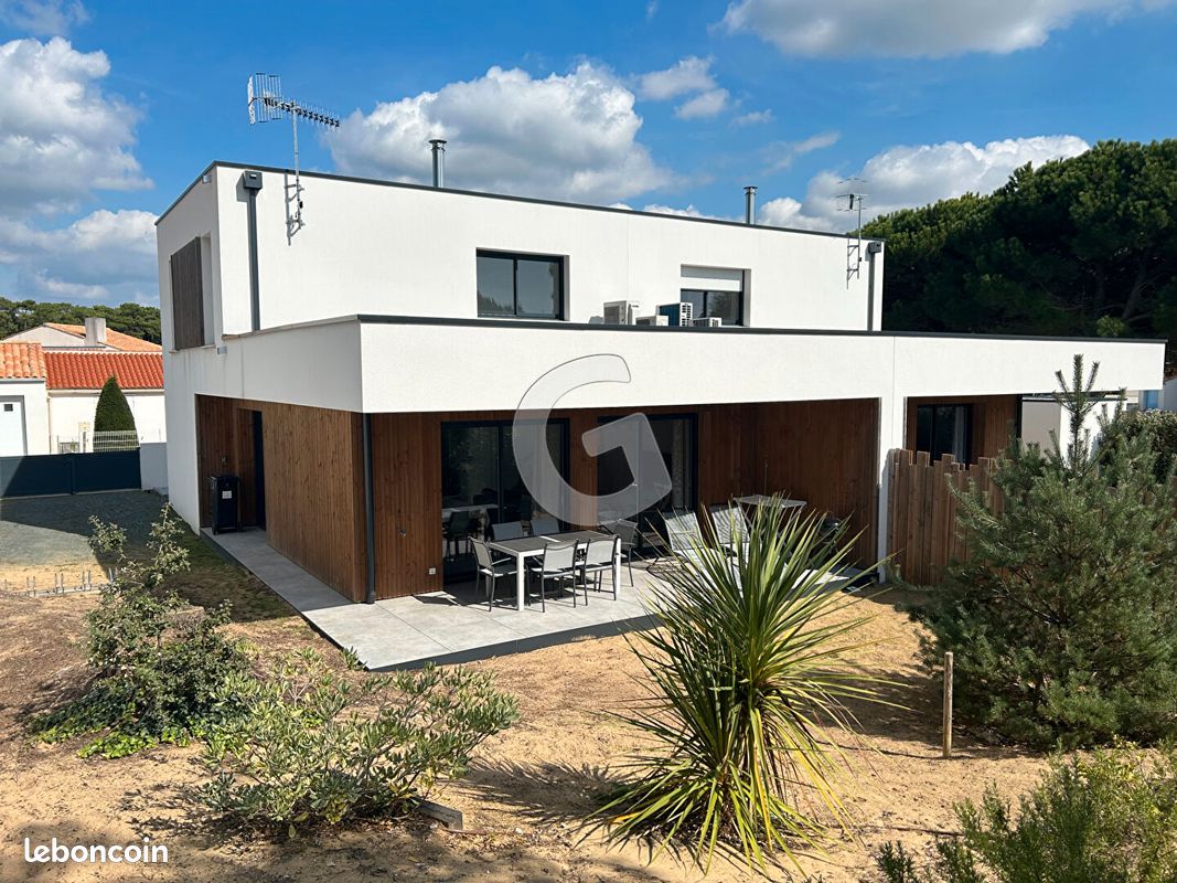 Maison 5 pièces 97 m² · à La Tranche-sur-Mer · 97 m² · 560 000 €