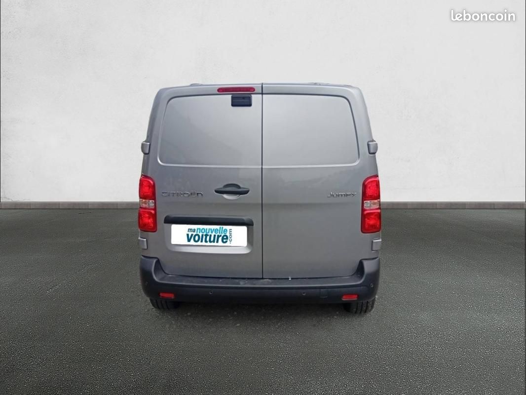 Citroën Jumpy FOURGON FGN M DIESEL 150 CH AUTOMAT (image 5)