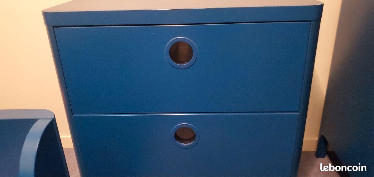 Chambre Enfant Bleu: Lit, Armoire et Commode (image 8)
