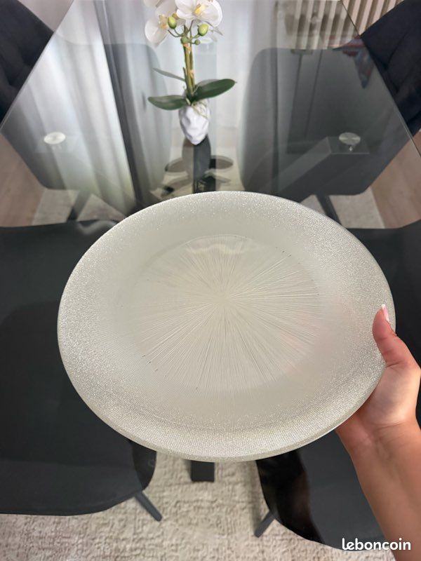 Assiette de service (image 1)