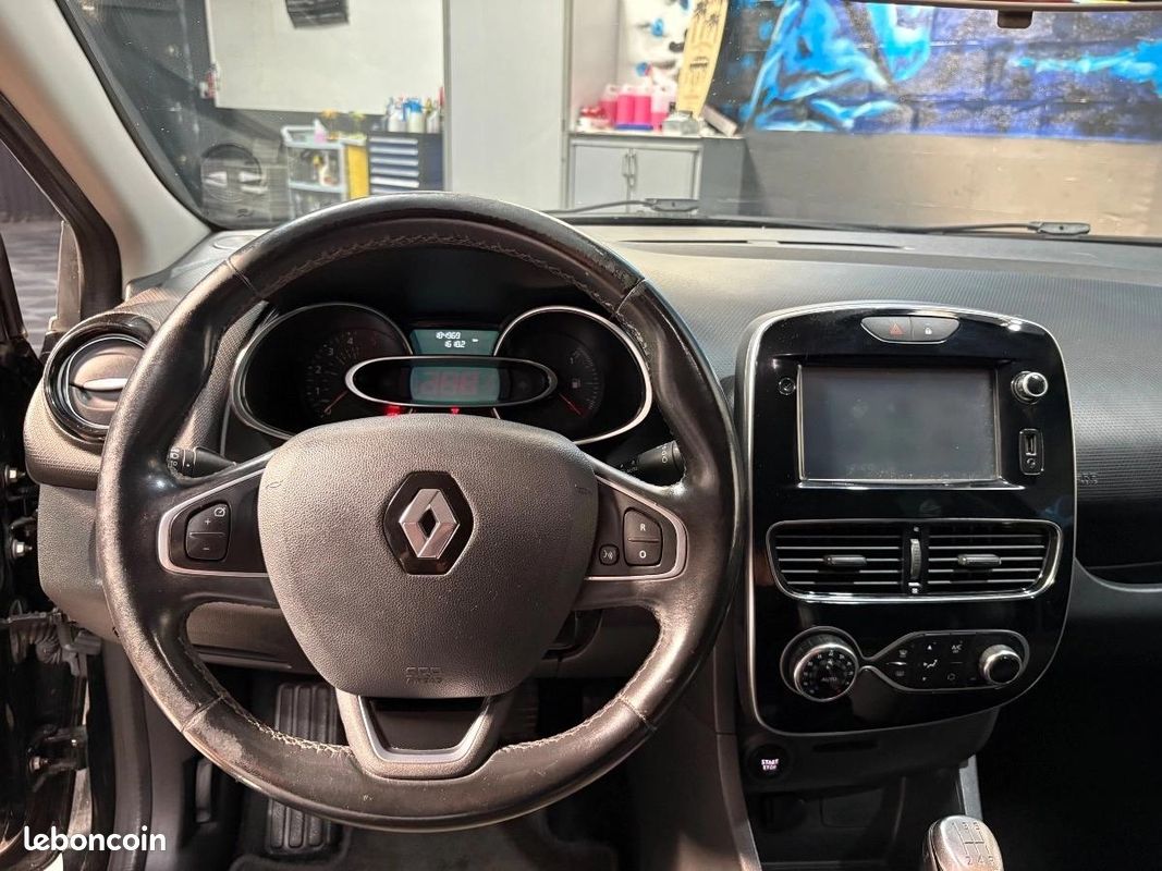 Renault Clio IV 1.5 DCI 90CH / INTENS / LED / CLIM AUTO / KIT DISTRIB NEUF (image 16)