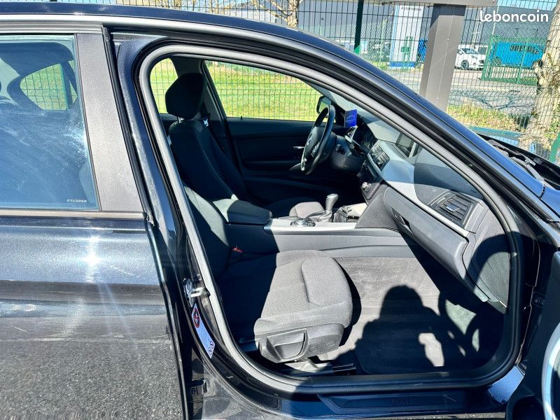 Bmw SERIE 3 (F30) 320D 184CH LOUNGE (image 28)