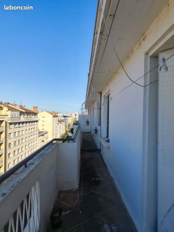 Appartement 4 pièces 55 m² · à Villeurbanne · 55 m² · 1 000 €