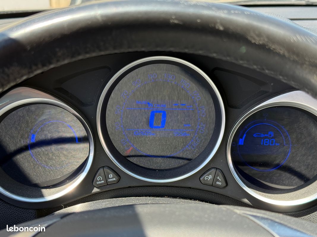 CITROEN DS4 1.6 HDI 110CH EXECUTIVE - Radar AR - Garantie 12 mois (image 14)