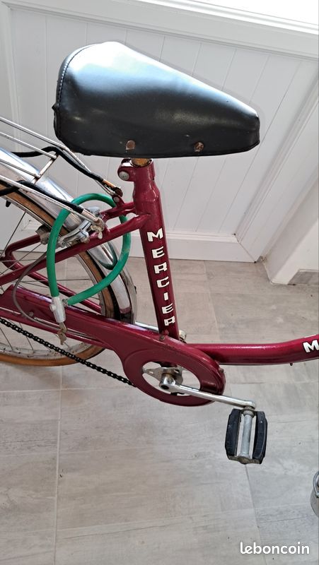 VELO FEMME MERCIER Authentique VINTAGE 1970 Tout d'origine (image 6)