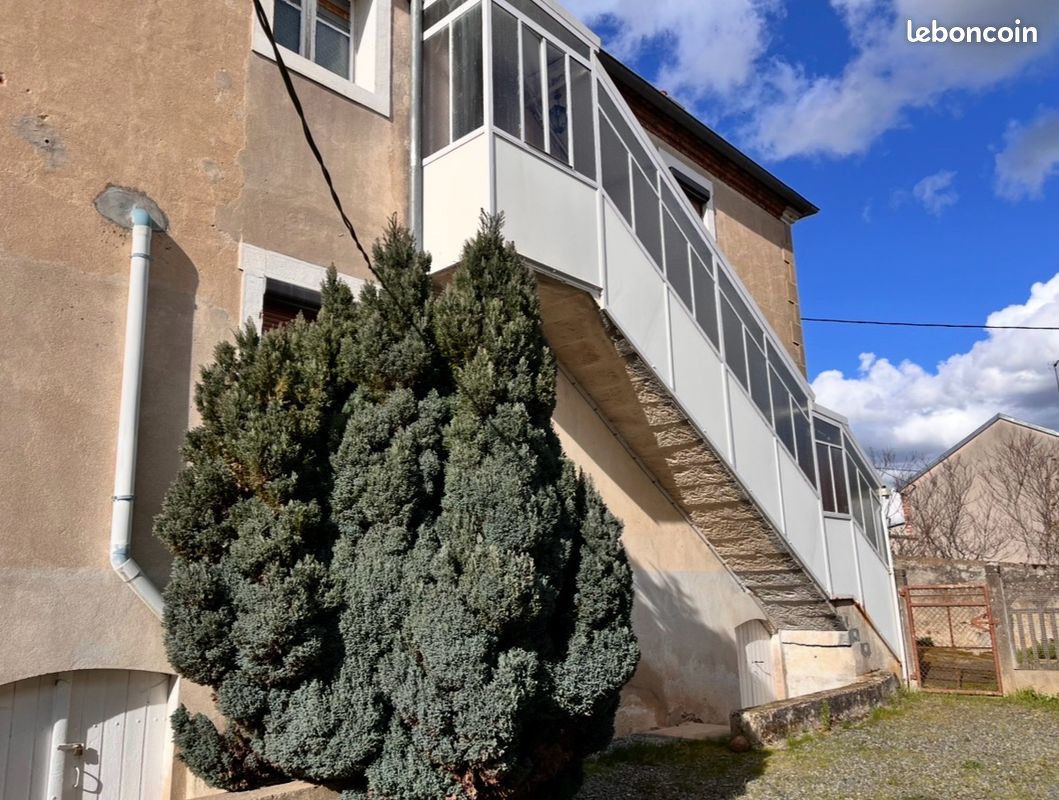 Immeuble 160 m² · à Bourbon-Lancy · 160 m² · 105 000 €