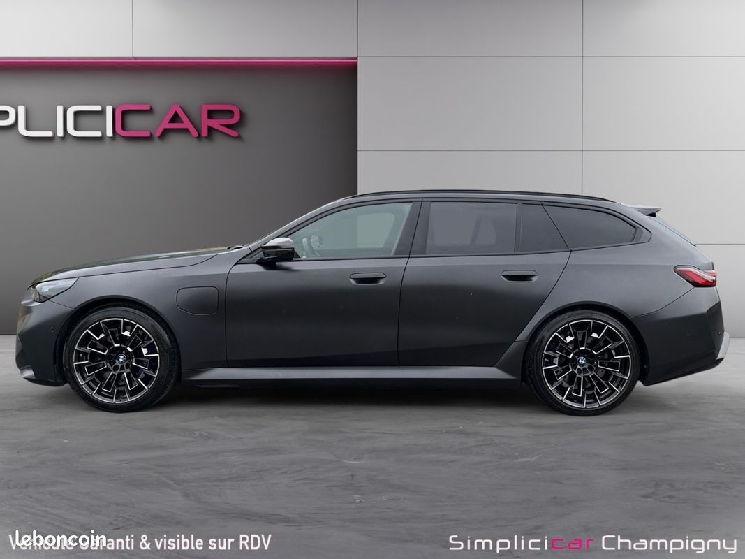 BMW M5 Touring M5 xDrive 4.4 V8 727 cv Plug in Hybrid Steptronic8 (image 6)