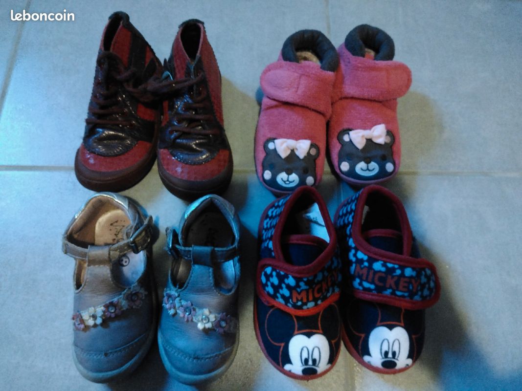 Chaussures et chaussons taille 21 (image 1)