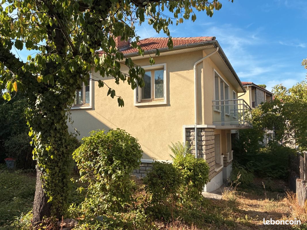 Maison 5 pièces 112 m² · à Millau · 112 m² · 165 000 €
