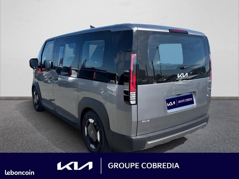 Kia PV5 Passenger L 163ch 71,2 kWh Plus (image 3)