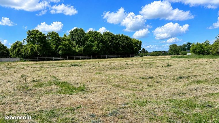 Terrain 723 m² Sorigny