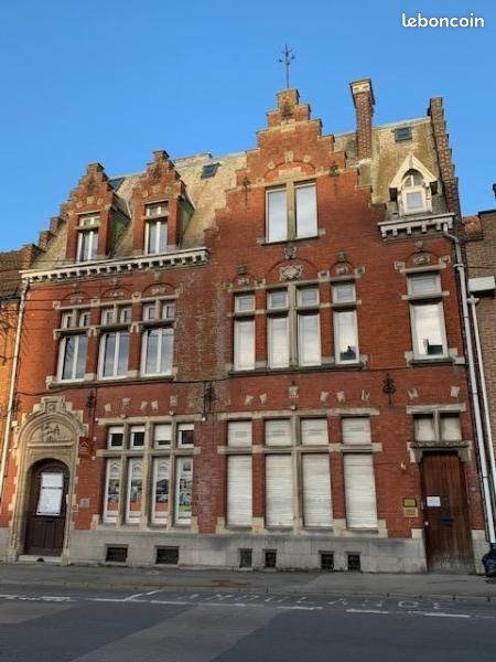 Appartement 4 pièces 105 m² · à Béthune · 105 m² · 900 €