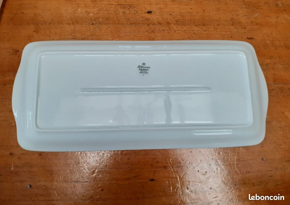 Plat Rectangulaire Long De La Marque Seltmann Weiden Bavaria - Porcelaine Blanche à Décor Fleuri - Occasion