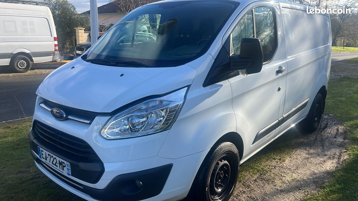 Ford Custom Trend Ford CUSTOM Transit Custom Trend 2.0 TDCi 105CH FOURGON*CLIM ...
