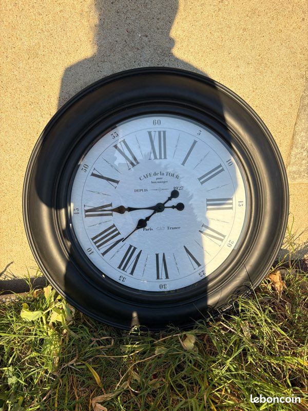 Horloge murale (image 1)