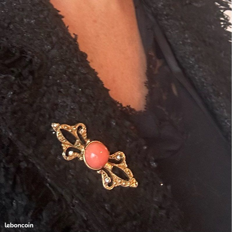 Parure De Bijoux Style Corail - Collier Et Boucles D'oreilles Plaqué Or - Occasion - 13 Photos Disponibles