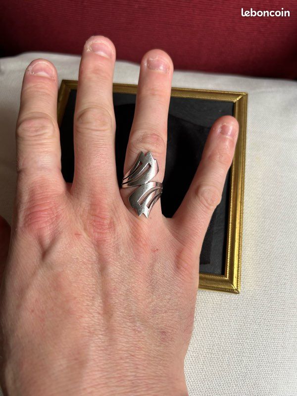 Bague fantaisie en argent (image 1)