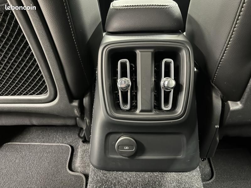 Volvo XC40 T4 Recharge 129 + 82ch Start DCT 7 (image 17)