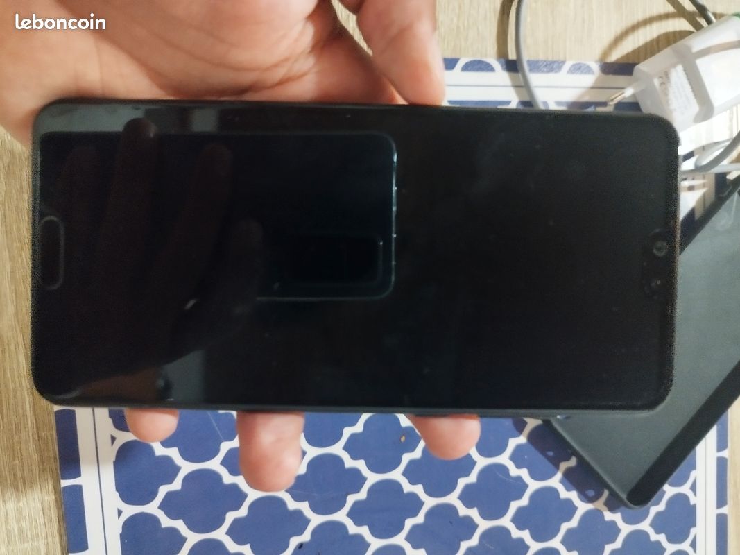 Smartphones Huawei P20 pro (image 2)