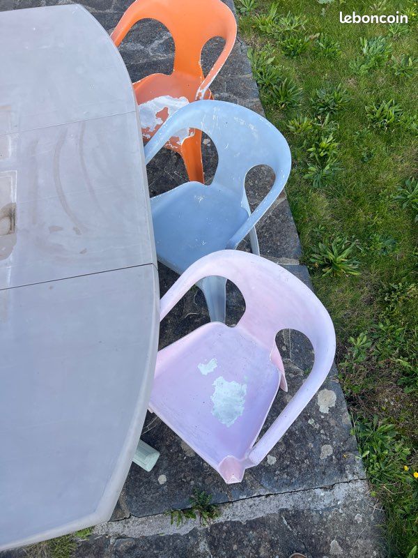 Table jardin 8 places avec 6 chaises (image 3)
