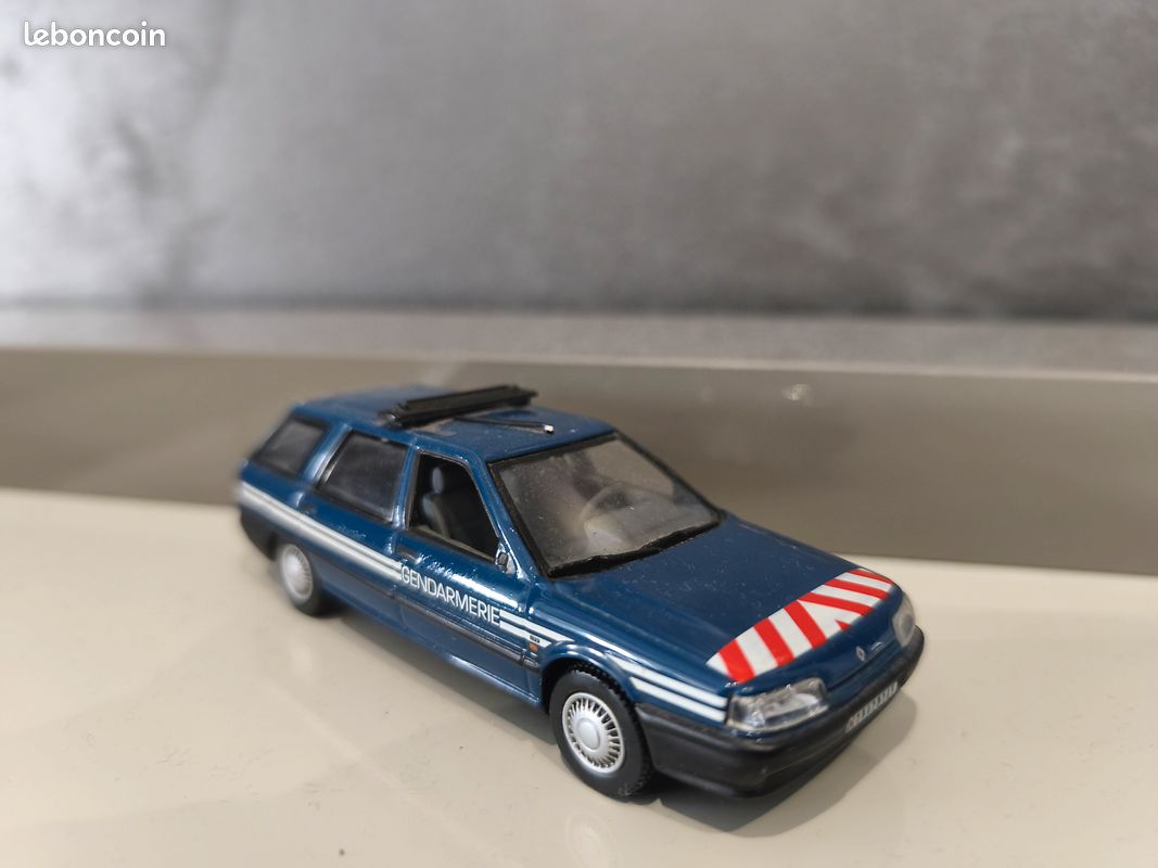 519988_4
