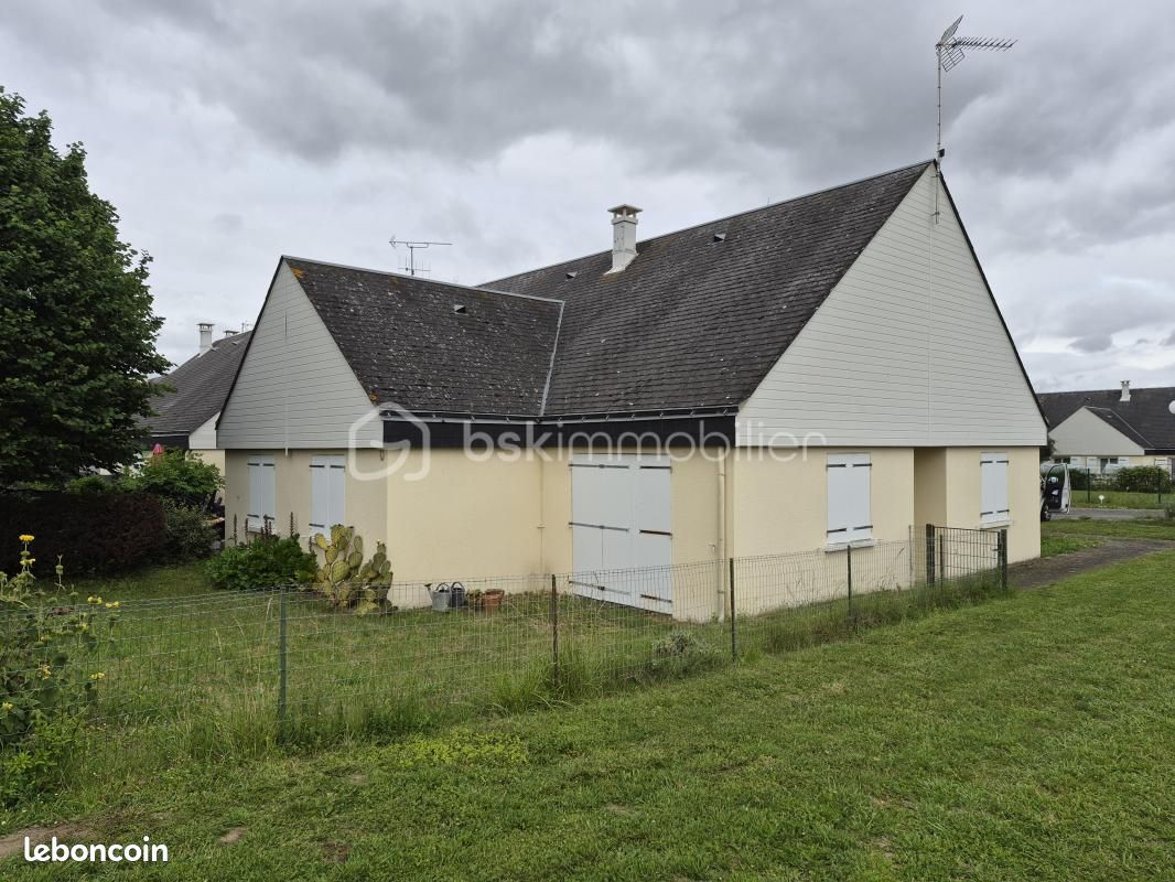 Maison 4 pièces 77 m² · à Beaumont-en-Véron · 77 m² · 105 000 €