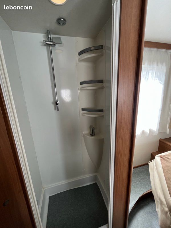 Camping car profilé X go Dynamic 69P de 2015 (image 9)