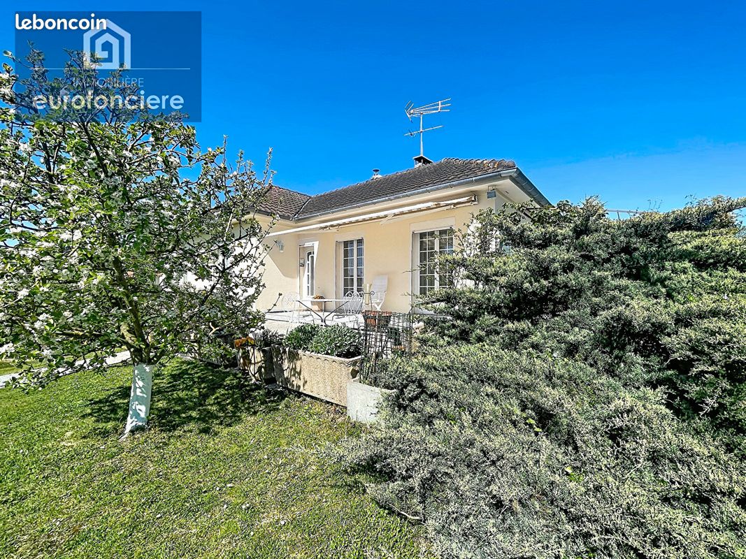 Maison 5 pièces 108 m² · à Saint-Lyé · 108 m² · 289 000 €