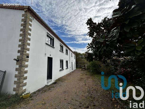 Propriété 5 pièces 153 m²