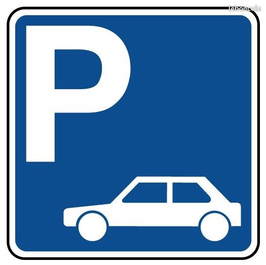 Parking Rouen · 90 €/mois