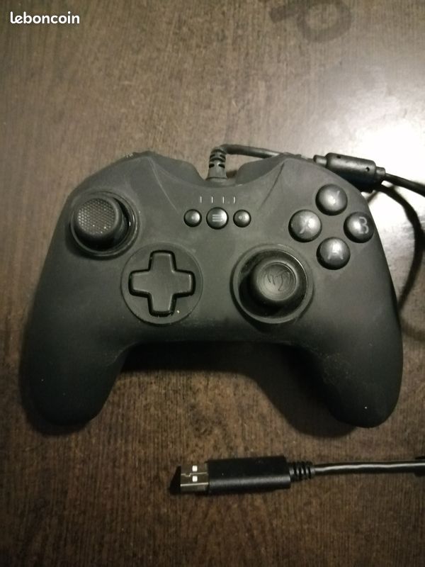 Manette filaire PC Bacon noire (image 1)