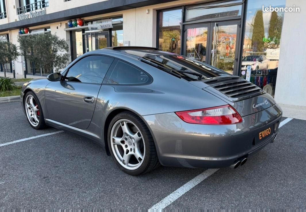 Porsche 911 997 carrera 4s - 3.8l 355cv - toit ouvrant - pack sport chrono (image 20)
