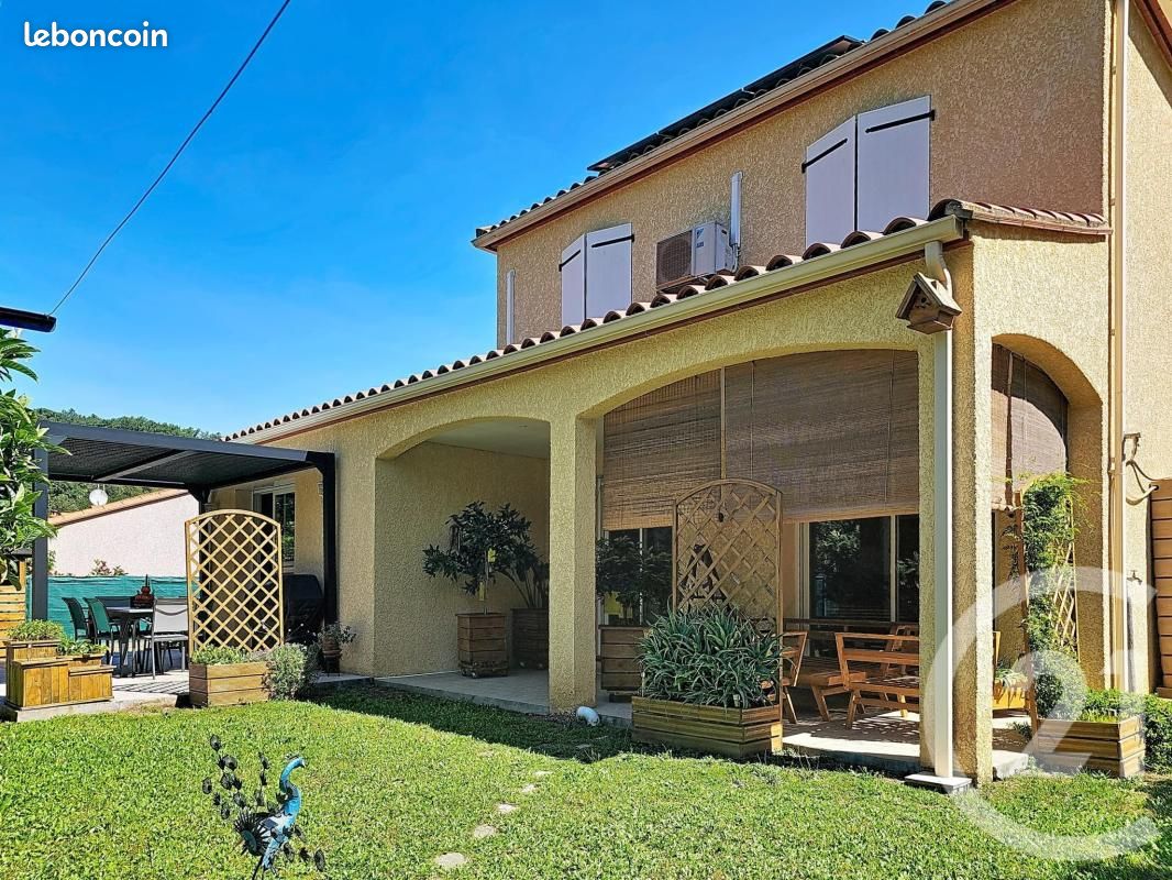 Maison 4 pièces 126 m² · à Reynès · 126 m² · 368 000 €