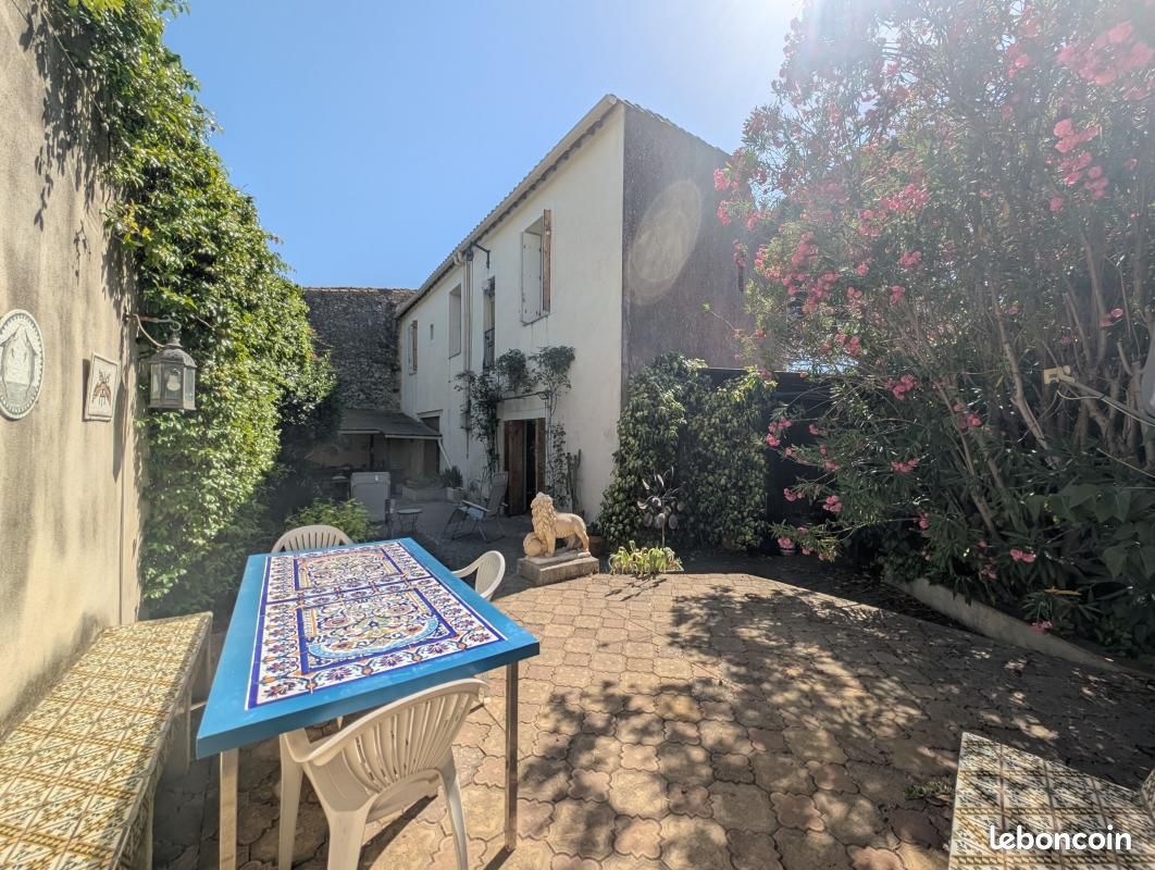 Maison 4 pièces 127 m² · à Adissan · 127 m² · 254 000 €