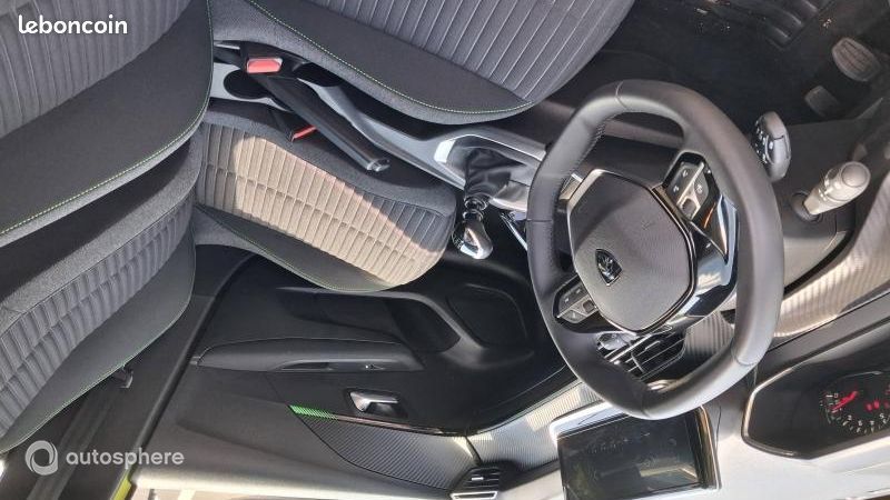 Peugeot 208 1.2 PureTech 100ch S&S Active (image 12)