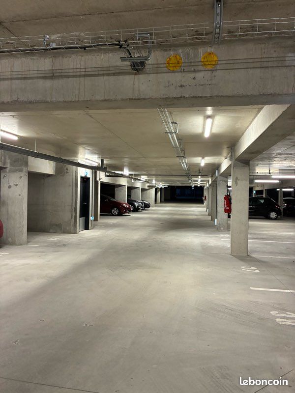 Location parking (image 2)
