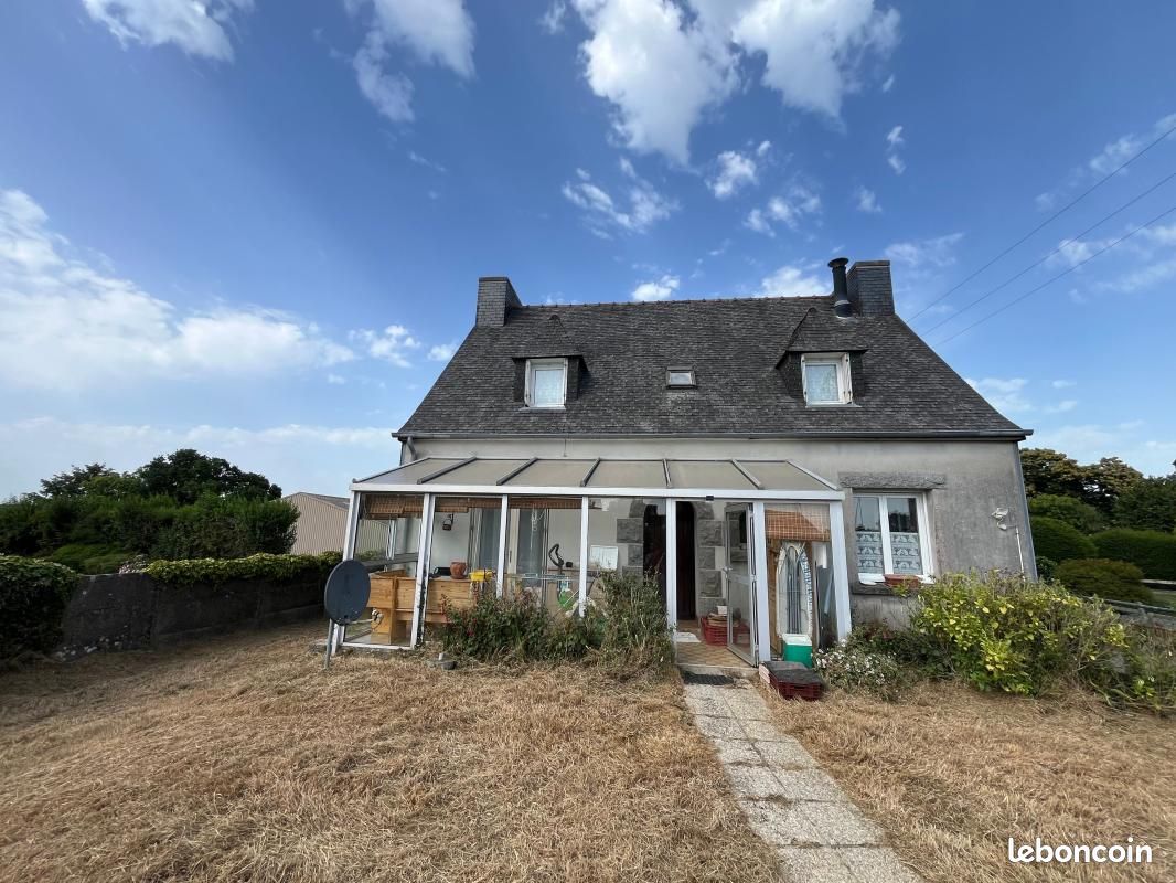 Maison 4 pièces 99 m² · à Poullaouen · 99 m² · 124 200 €