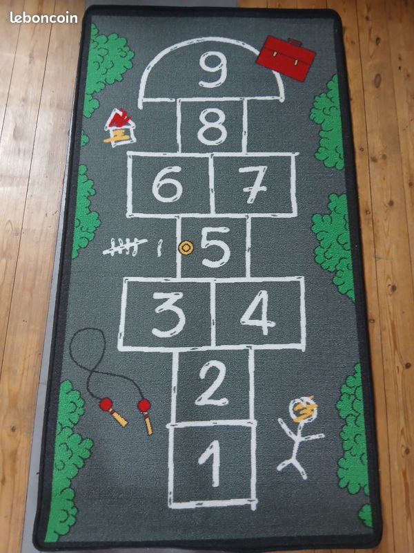 Tapis marelle (image 1)