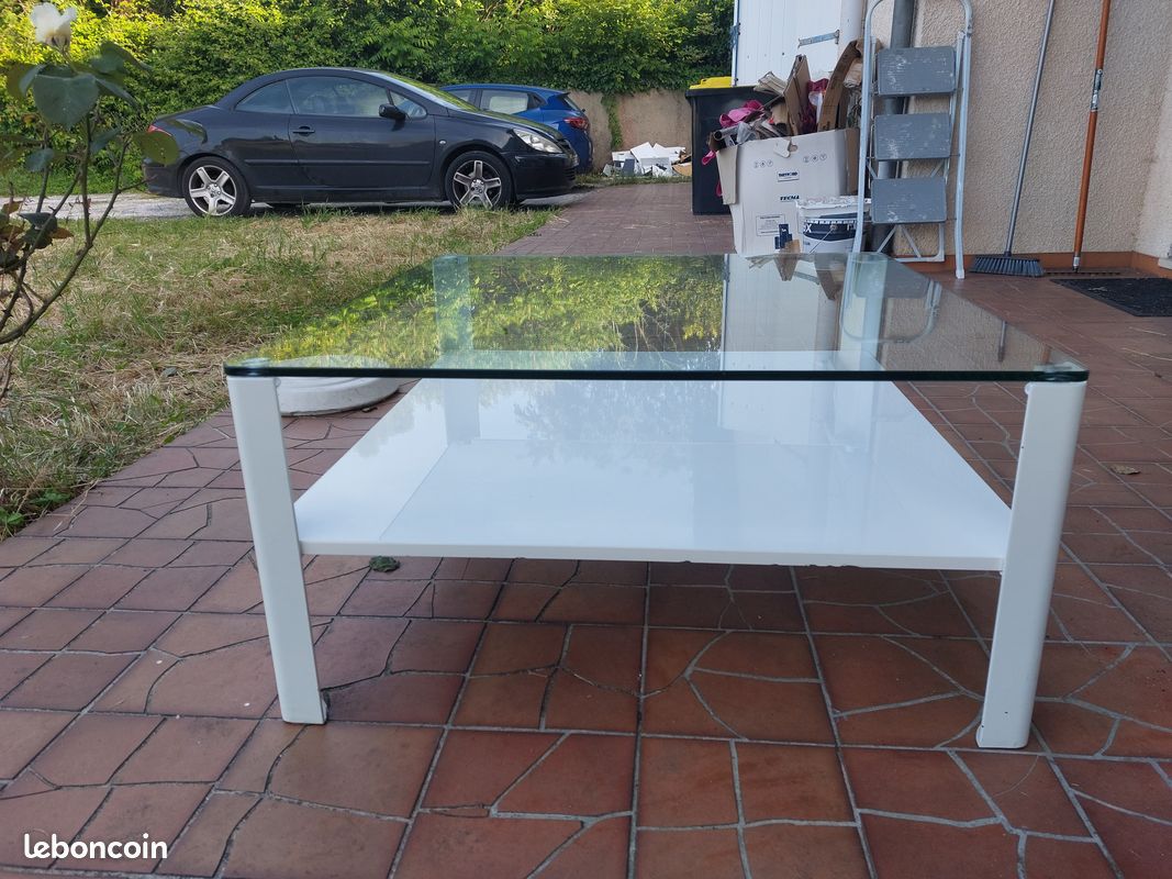 Table basse en verre (image 1)