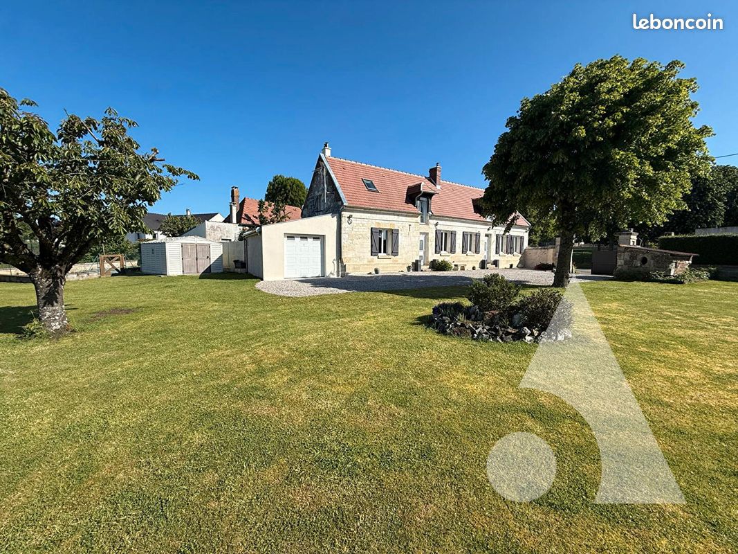 Maison 5 pièces 139 m² · à Estrées-Saint-Denis · 139 m² · 299 000 €
