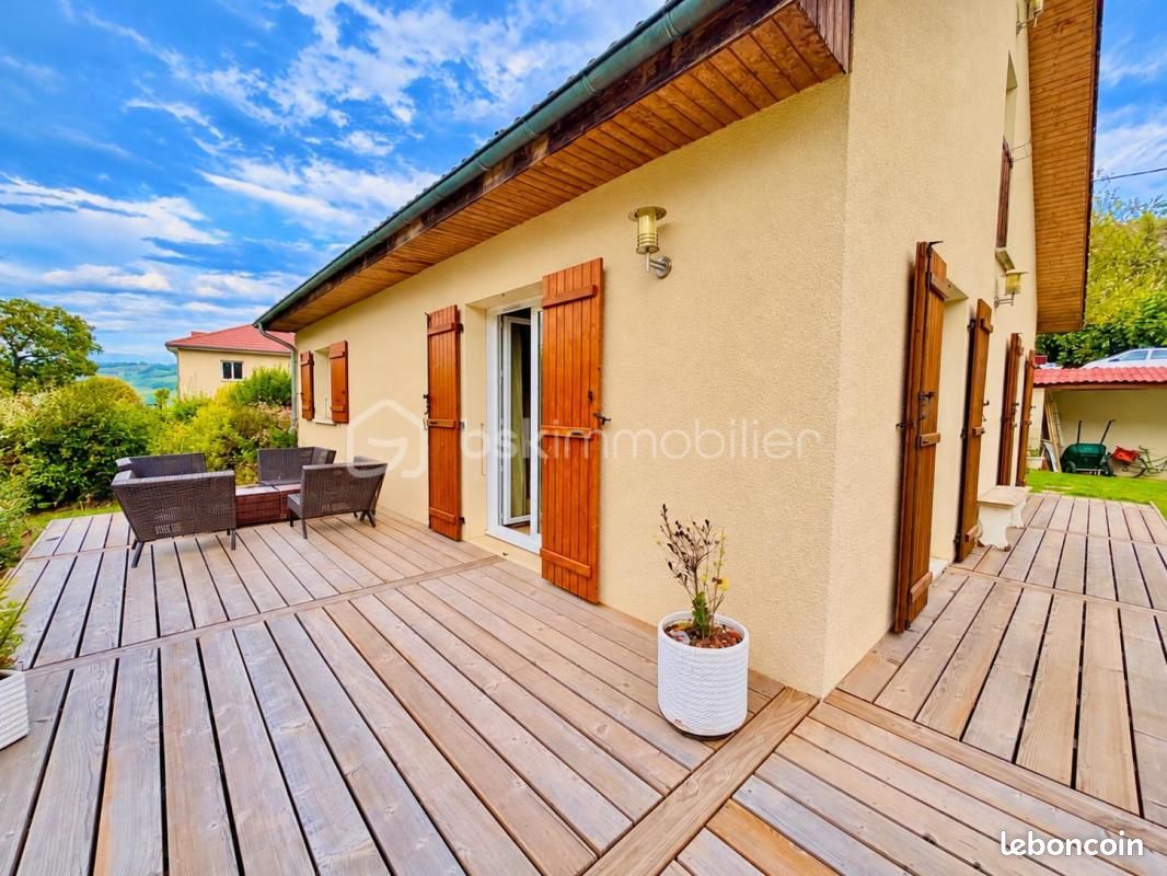 Maison 5 pièces 102 m² · à Saint-Martin-d'Uriage · 102 m² · 445 000 €
