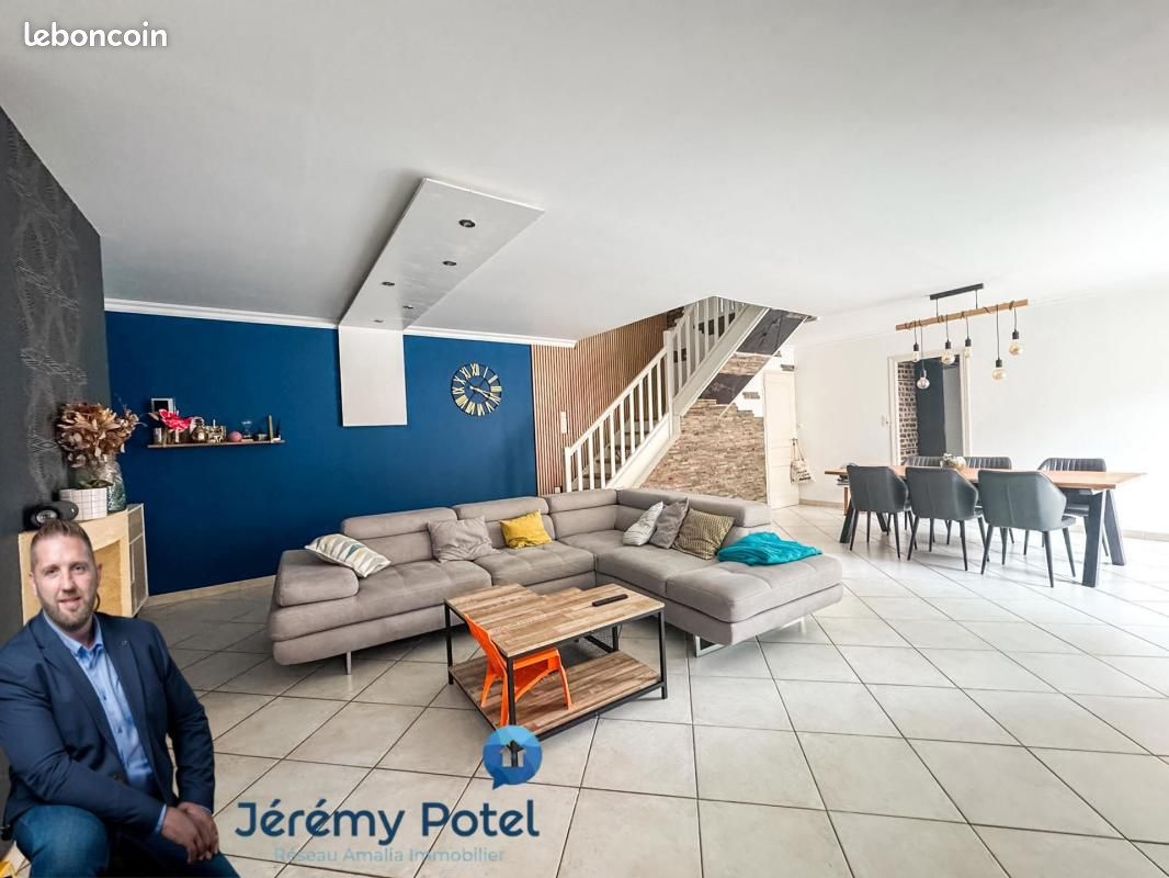 Maison 5 pièces 130 m² · à Cattenières · 130 m² · 243 800 €