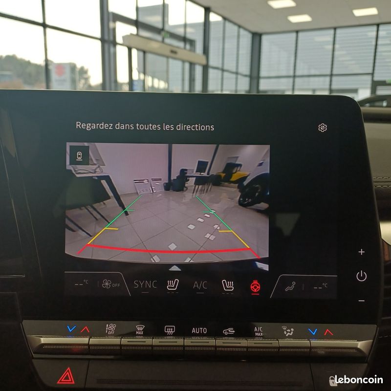 MITSUBISHI ECLIPSE CROSS BEV 87 KWH 220 INVITE+ 22kW (image 21)
