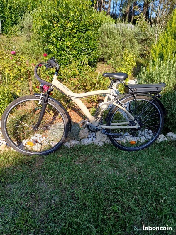 Vélo électrique décathlon femme Vélos