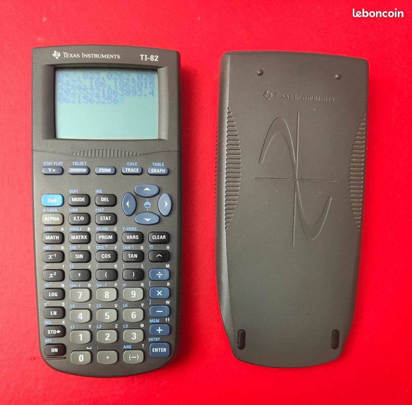 Calculatrice Texas Instruments TI 82 – Graphique Scientifique – Occasion Fonctionnelle