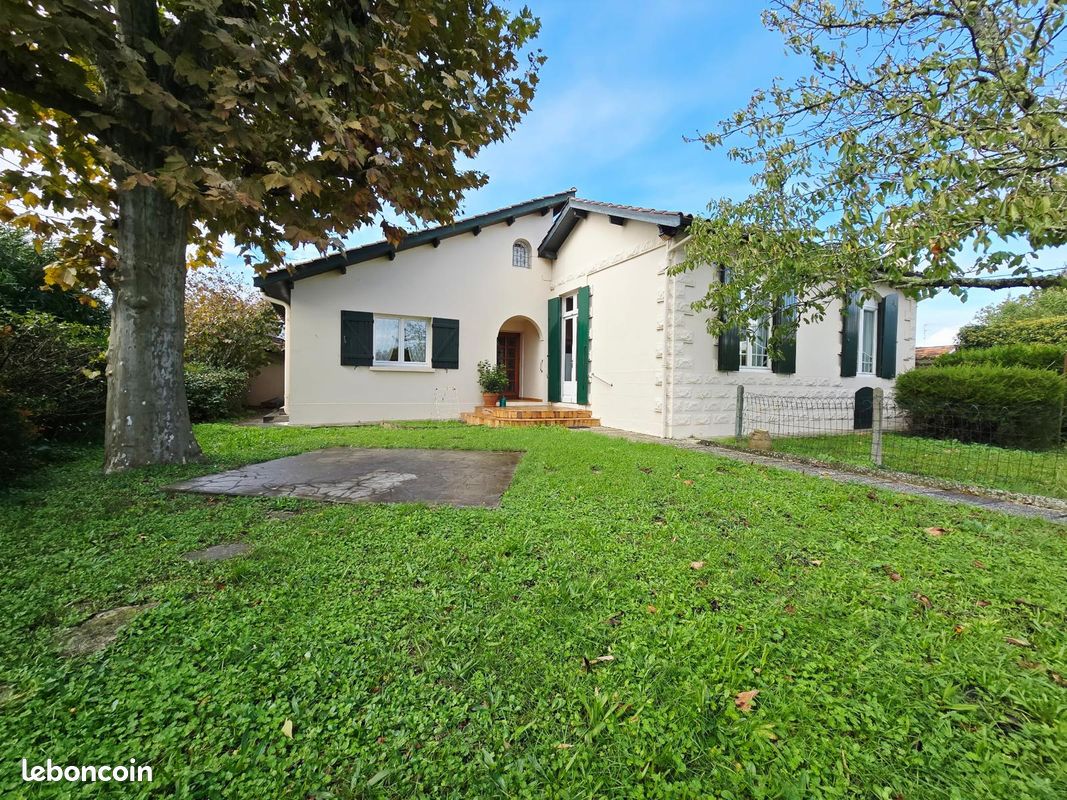 Maison 5 pièces 136 m² · à Mérignac · 136 m² · 349 000 €