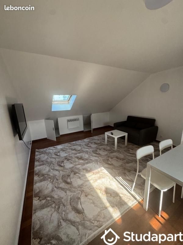 Appartement 1 pièce 20 m² · à Chevilly-Larue · 20 m² · 750 €/mois