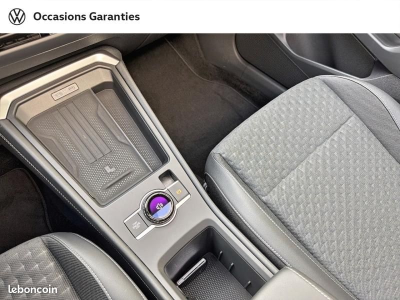 Volkswagen T-Roc 1.5 eTSI 150ch R-Line DSG7 (image 30)