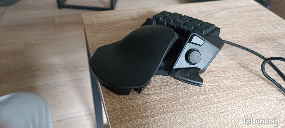 Razer tartarus v1 (image 2)